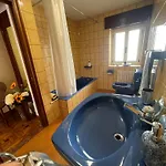Vete Polo Segau, Seguencu Chalet