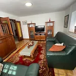 Vete Polo Segau, Seguencu Chalet Seguenco