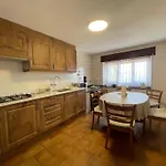 Vete Polo Segau, Seguencu *