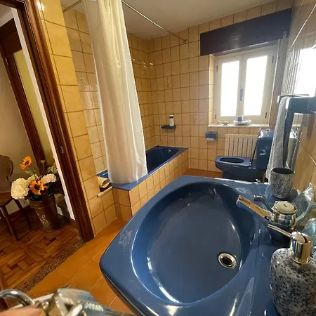 Vete Polo Segau, Seguencu Chalet