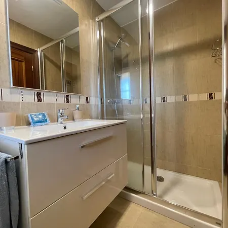 Chalet Vete Polo Segau, Seguencu *